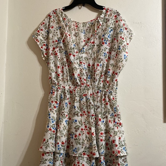 Floral Ruffle Dress - Picture 2 of 3